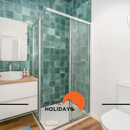 #281 Families Only -telecomunicacoes Holidays *